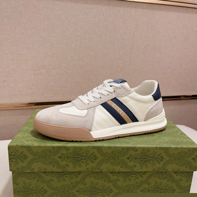 G*u*i casual shoes